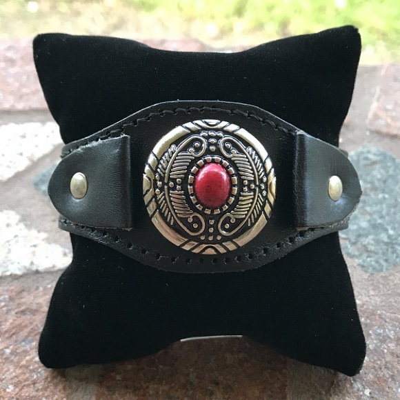 Handmade black leather cuff silver totem red gem - Picture 2 of 8